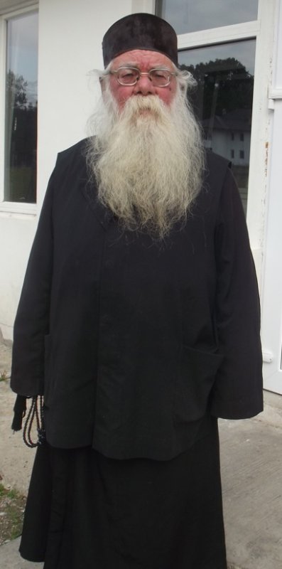 Părintele Elefterie Păduraru: „Părintele Daniil a avut o trăire de sfânt” 338493