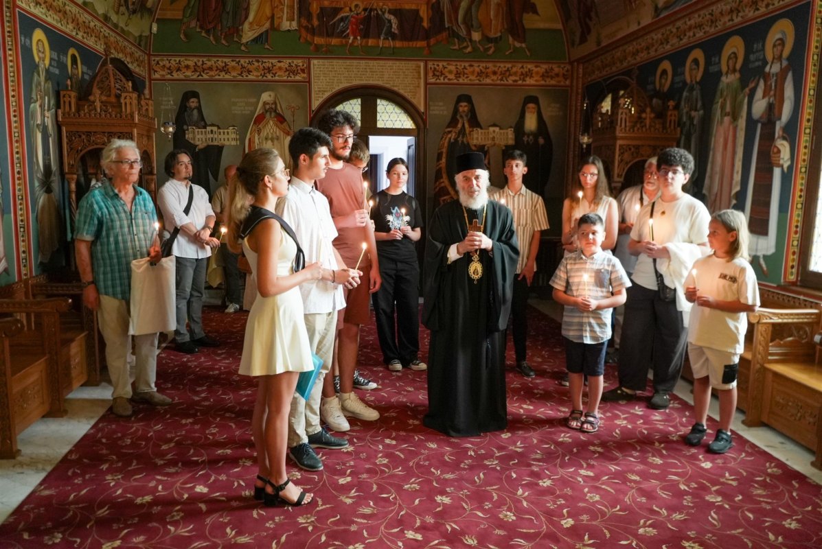 Vernisajul expoziţiei „Templul interior” la Muzeul eparhial din Galaţi 338583