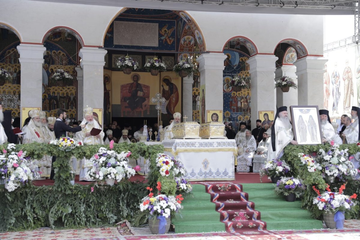 Proclamarea locală a canonizării Sfinților Cuvioşi Paisie Olaru și Cleopa Ilie 338699