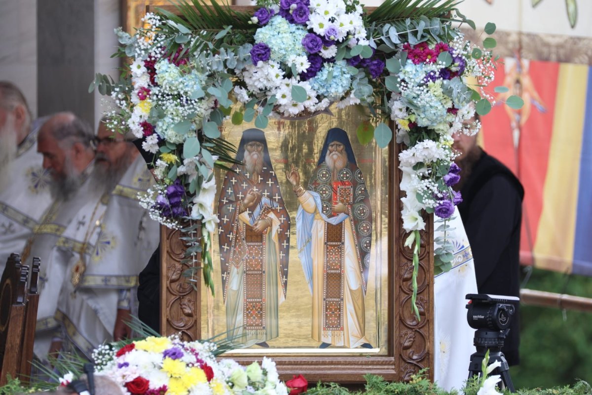 Proclamarea locală a canonizării Sfinților Cuvioşi Paisie Olaru și Cleopa Ilie 338718