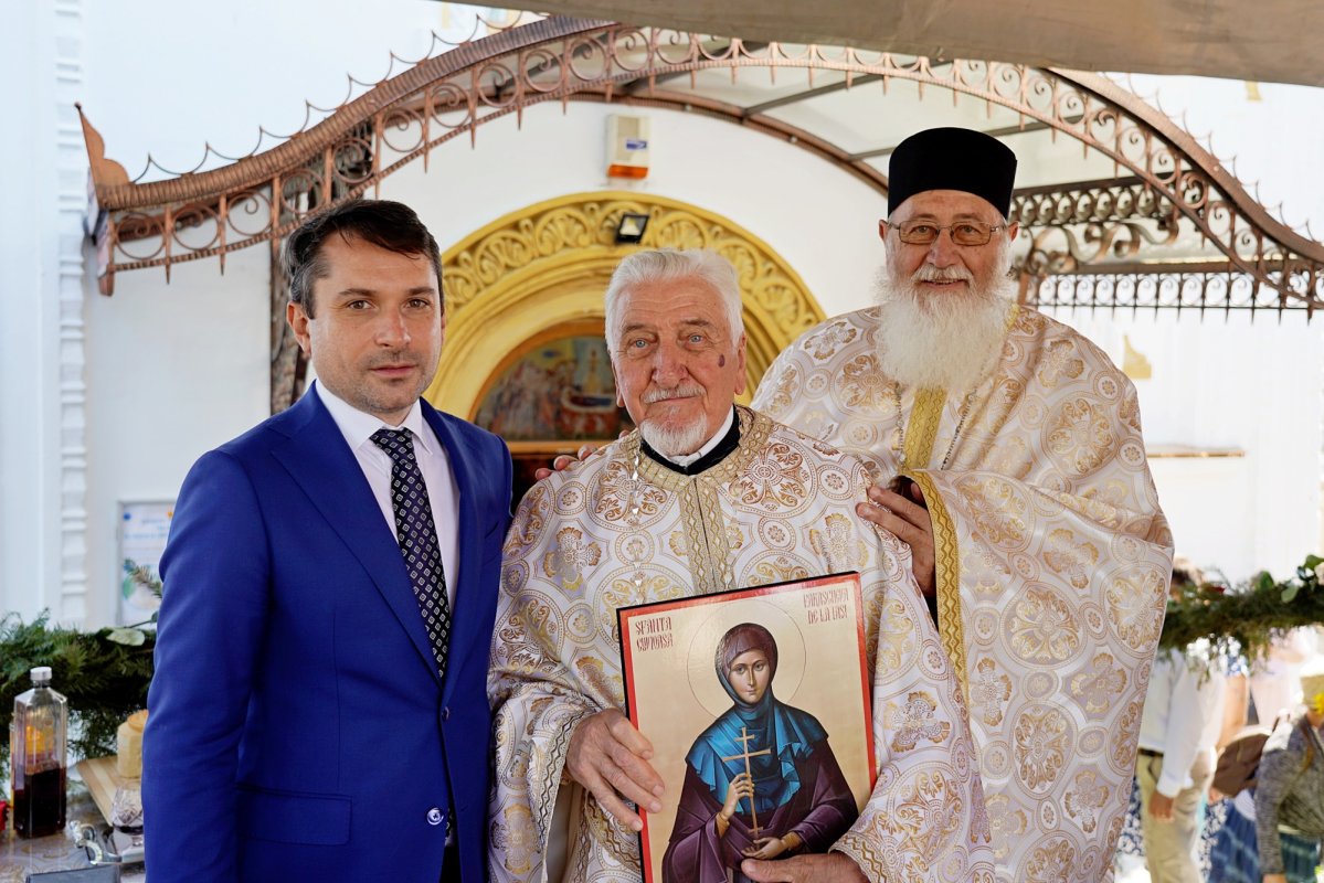 Aniversare la Biserica „Adormirea Maicii Domnului” din Târgu Neamț 338893