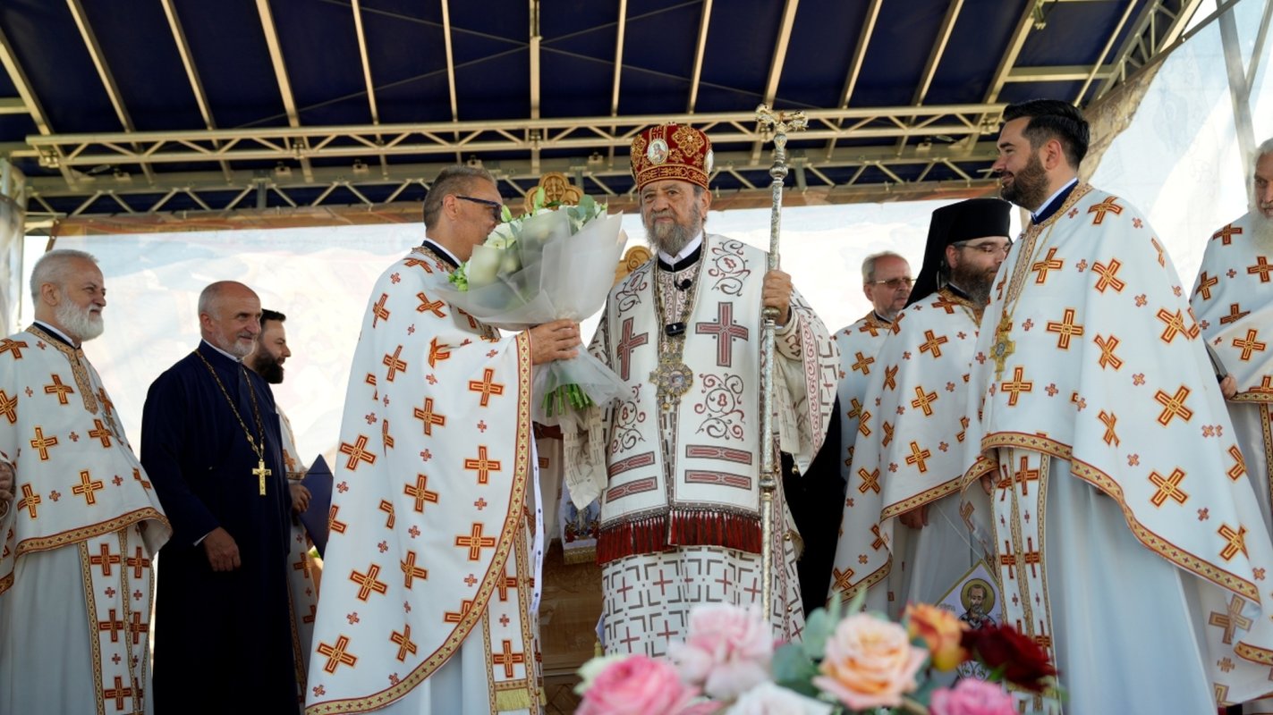 Hramul Bisericii „Sfântul Mucenic Laurenţiu” din Cisnădie 338881