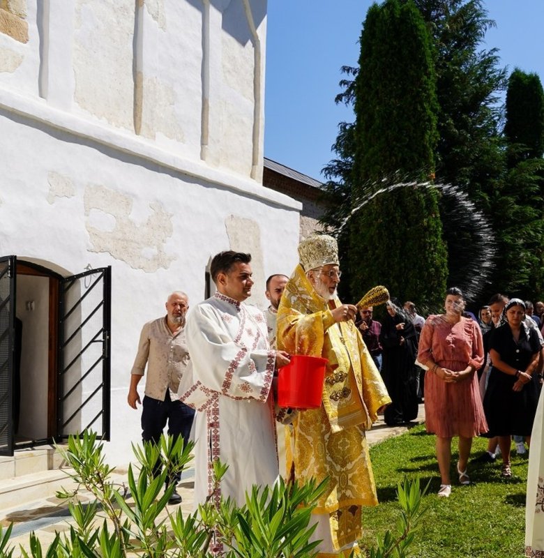 Sfântul Pafnutie-Pârvu Zugravul sărbătorit la Mănăstirea Aninoasa 338906
