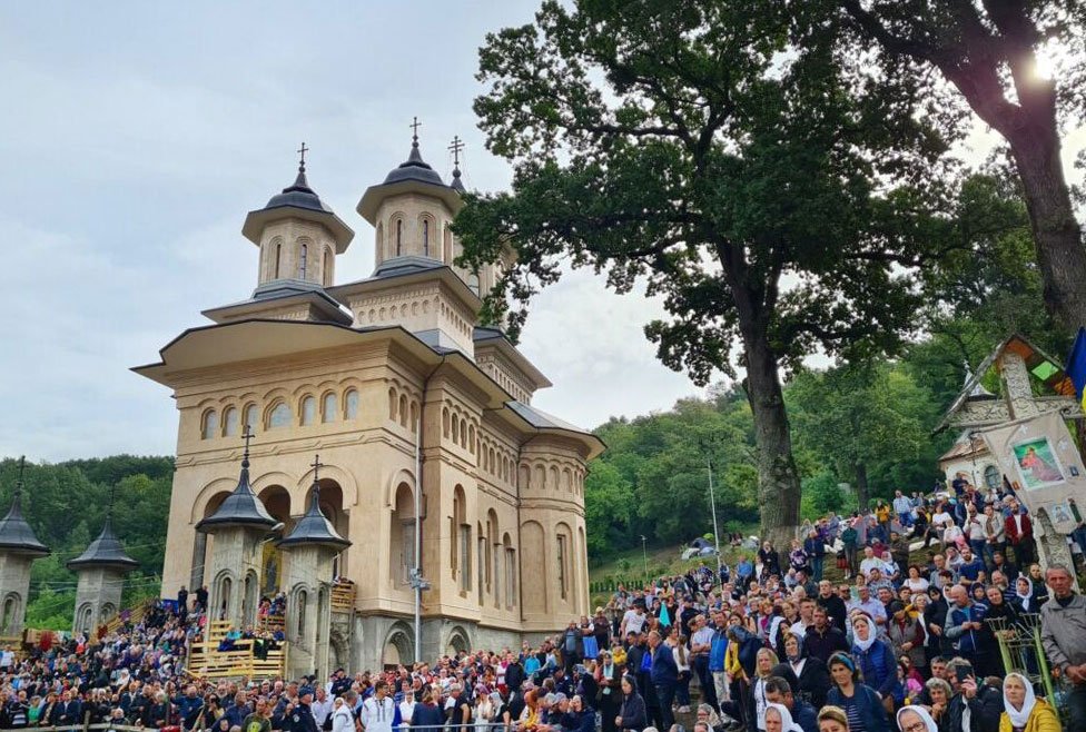 Hramul Mănăstirii Nicula 338961