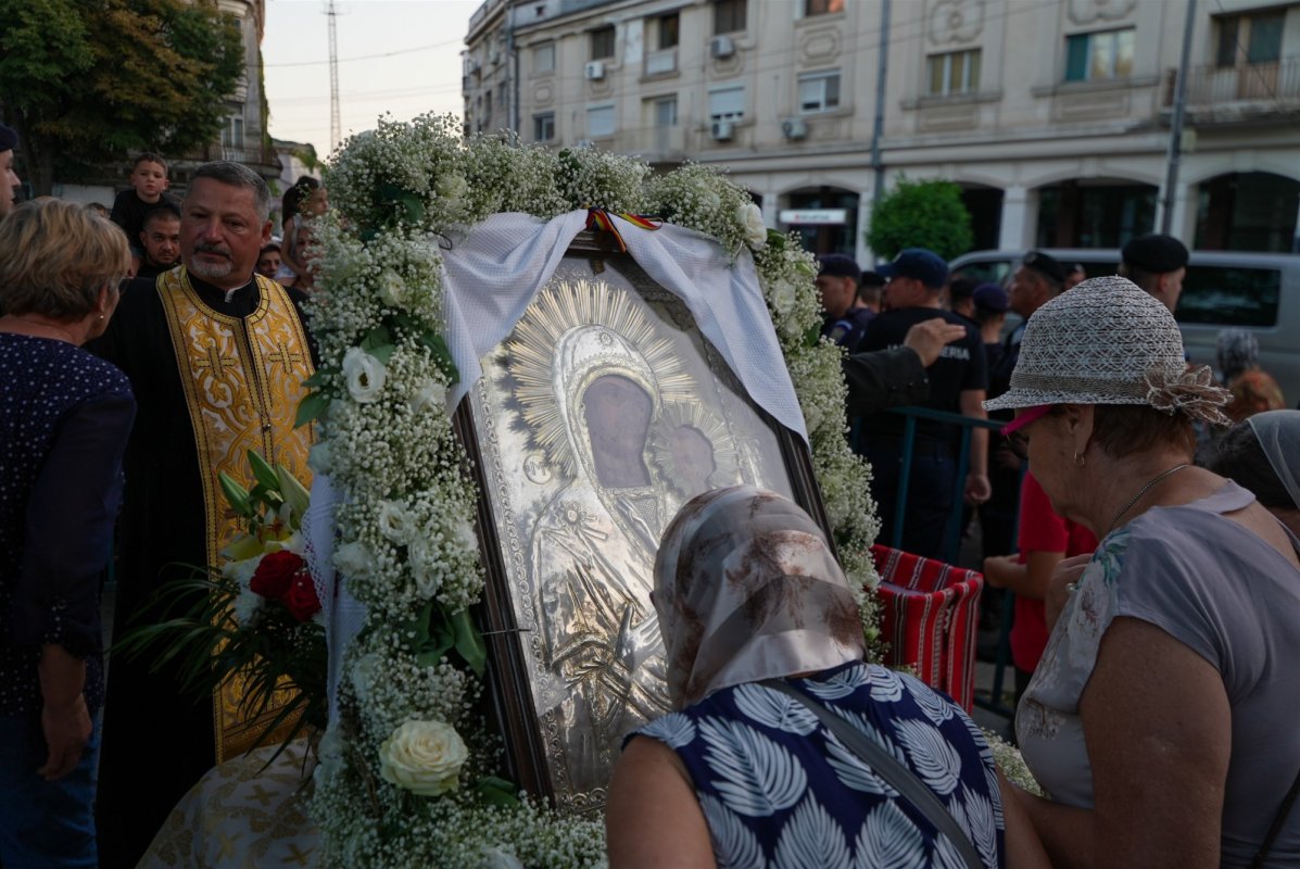 Icoana de la Mănăstirea Adam în municipiul Brăila 338987