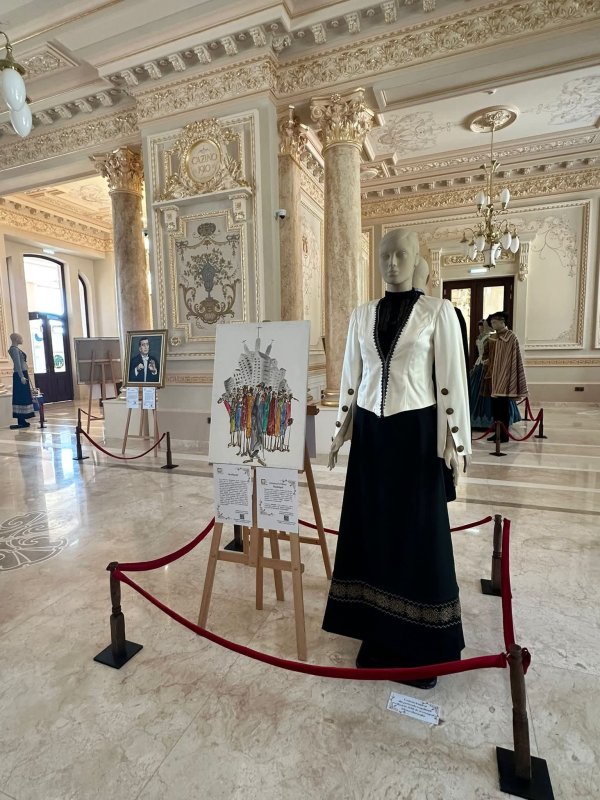 Madrigalul la malul mării 338937