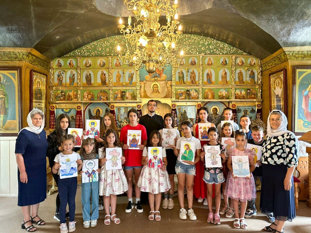 „La noi acasă” la o parohie vrânceană 339063