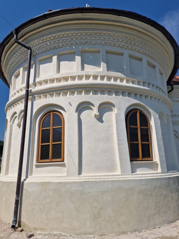 Lucrări de restaurare la Biserica „Sfântul Nicolae” din Turnu Roşu, judeţul Sibiu 339080