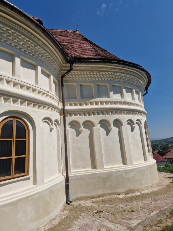 Lucrări de restaurare la Biserica „Sfântul Nicolae” din Turnu Roşu, judeţul Sibiu 339083