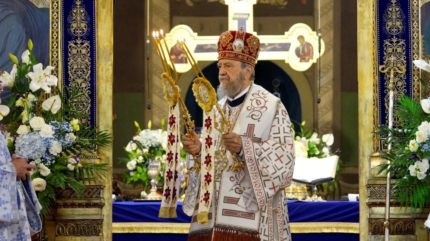 Liturghie arhierească în Duminica a 10‑a după Rusalii la Sibiu 339486