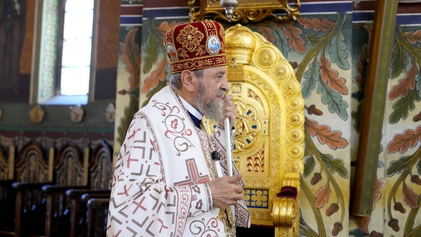 Liturghie arhierească în Duminica a 10‑a după Rusalii la Sibiu 339500