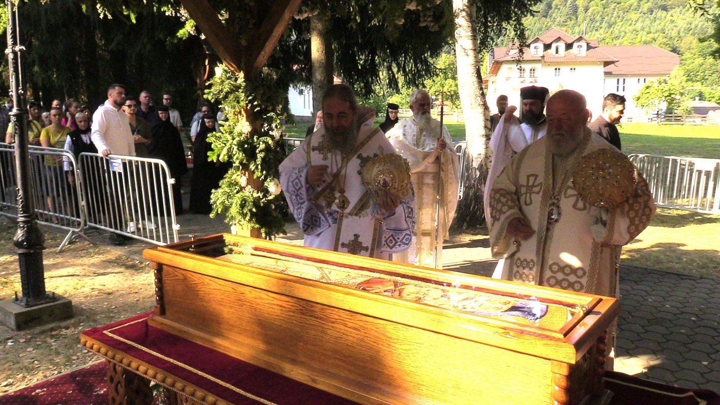 Liturghie arhierească la Mănăstirea Brâncoveanu de la Sâmbăta de Sus 339465