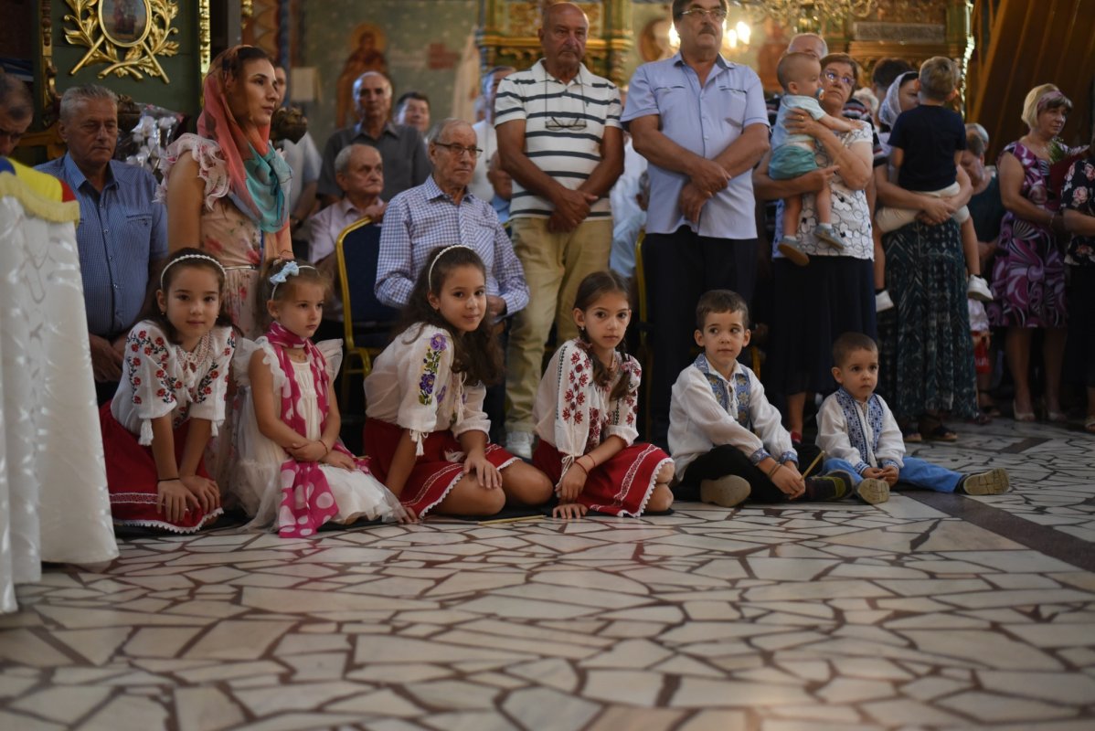 Popas duhovnicesc într‑un lăcaș prahovean la ceas aniversar 339442