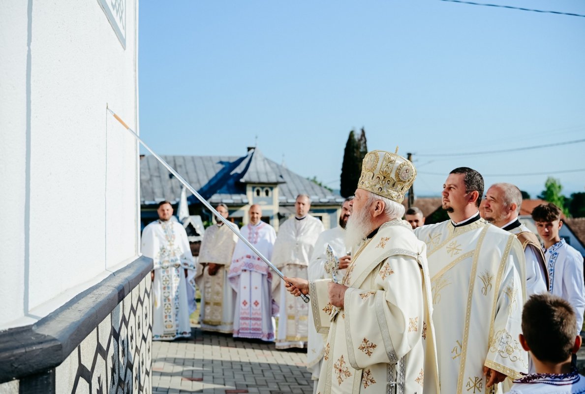 Binecuvântări şi hramuri în Arhiepiscopia Vadului, Feleacului şi Clujului 339563
