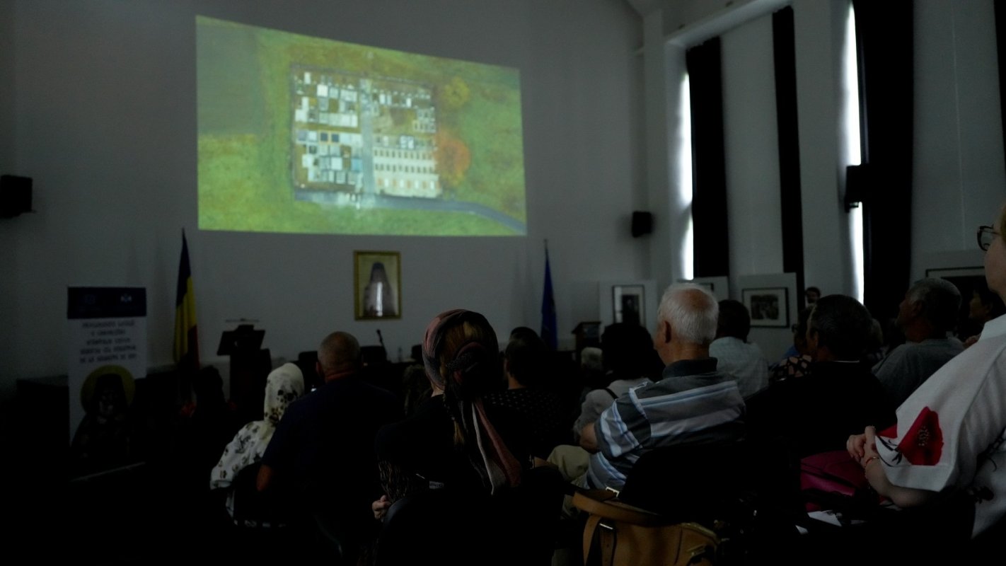 Avanpremiera documentarului „Sfântul Cuvios Serafim cel Răbdător de la Sâmbăta de Sus” 339655