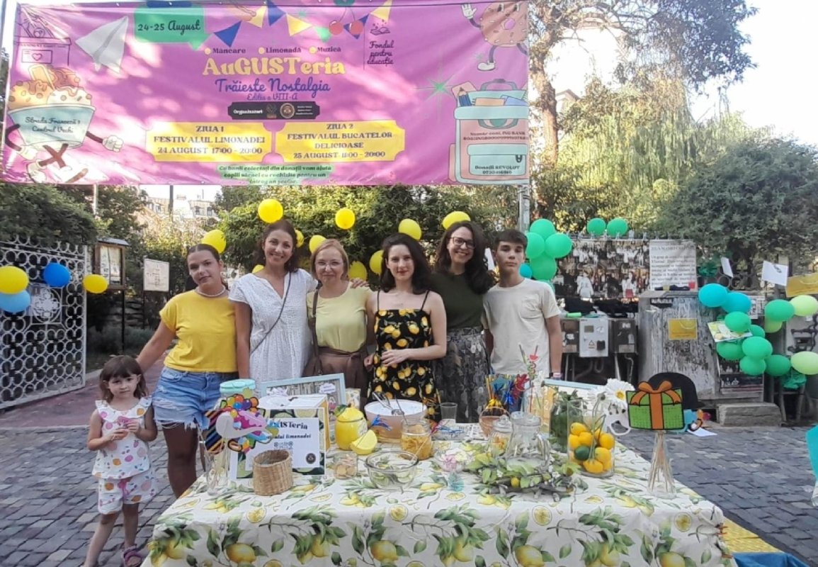 Târg caritabil în București 339796