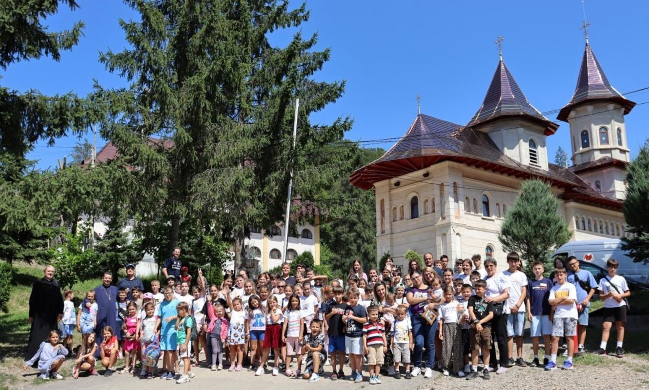 Punte între credință, cultură și copilărie 339999