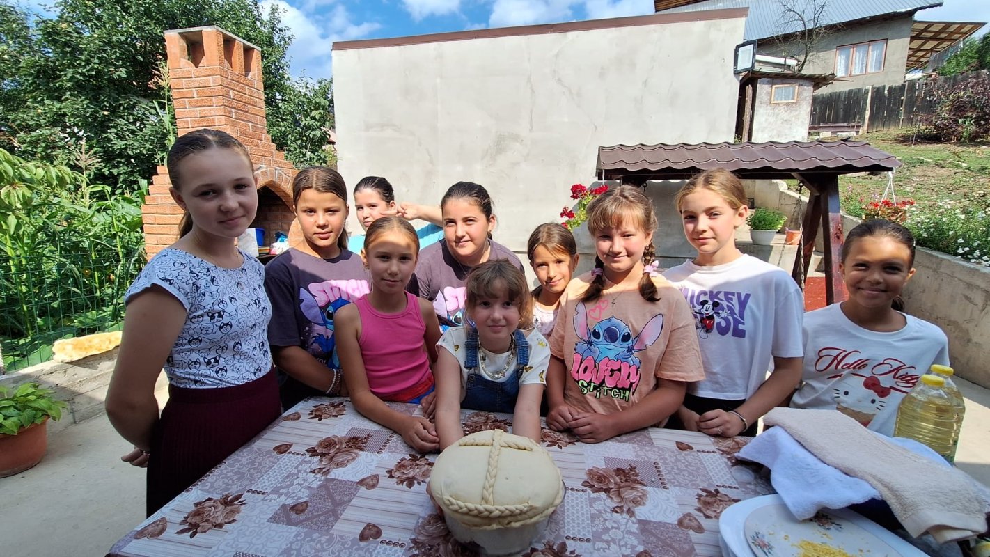 Școala de vară de la Slon sau bucuria copilăriei înduhovnicite 339920