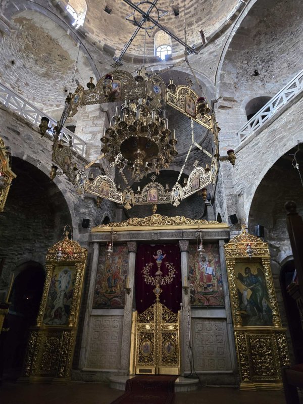 Pelerinaj în inima unei Liturghii neterminate 339133