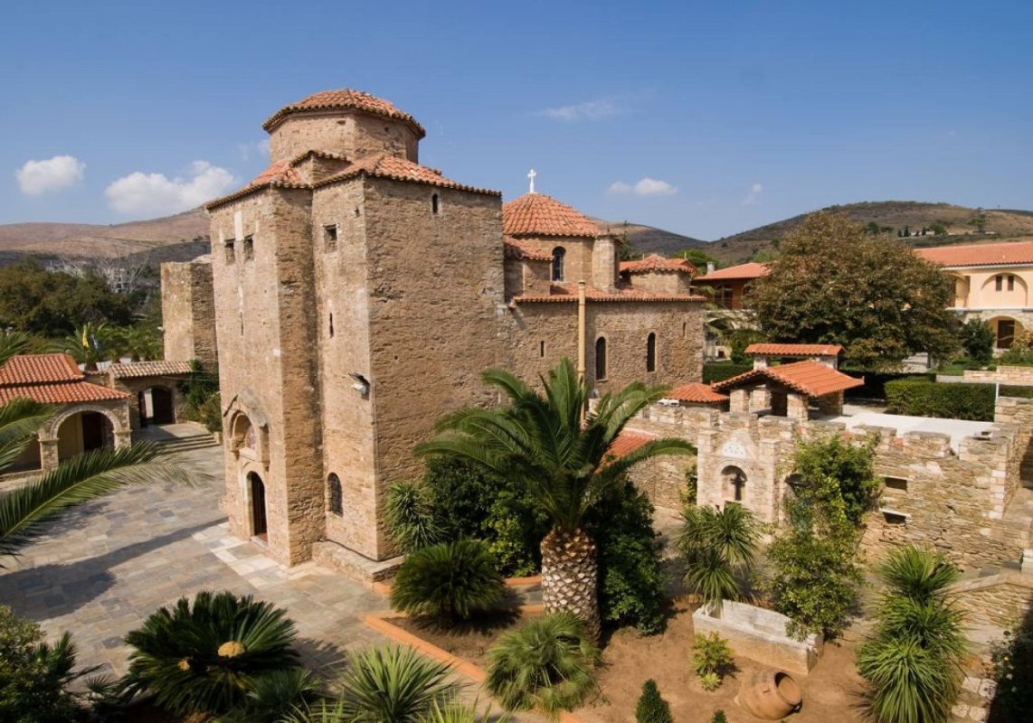 Pelerinaj în inima unei Liturghii neterminate 339138