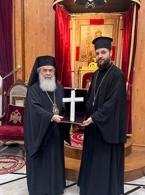 Delegația Patriarhiei Române, primită de Patriarhul Ierusalimului 340204