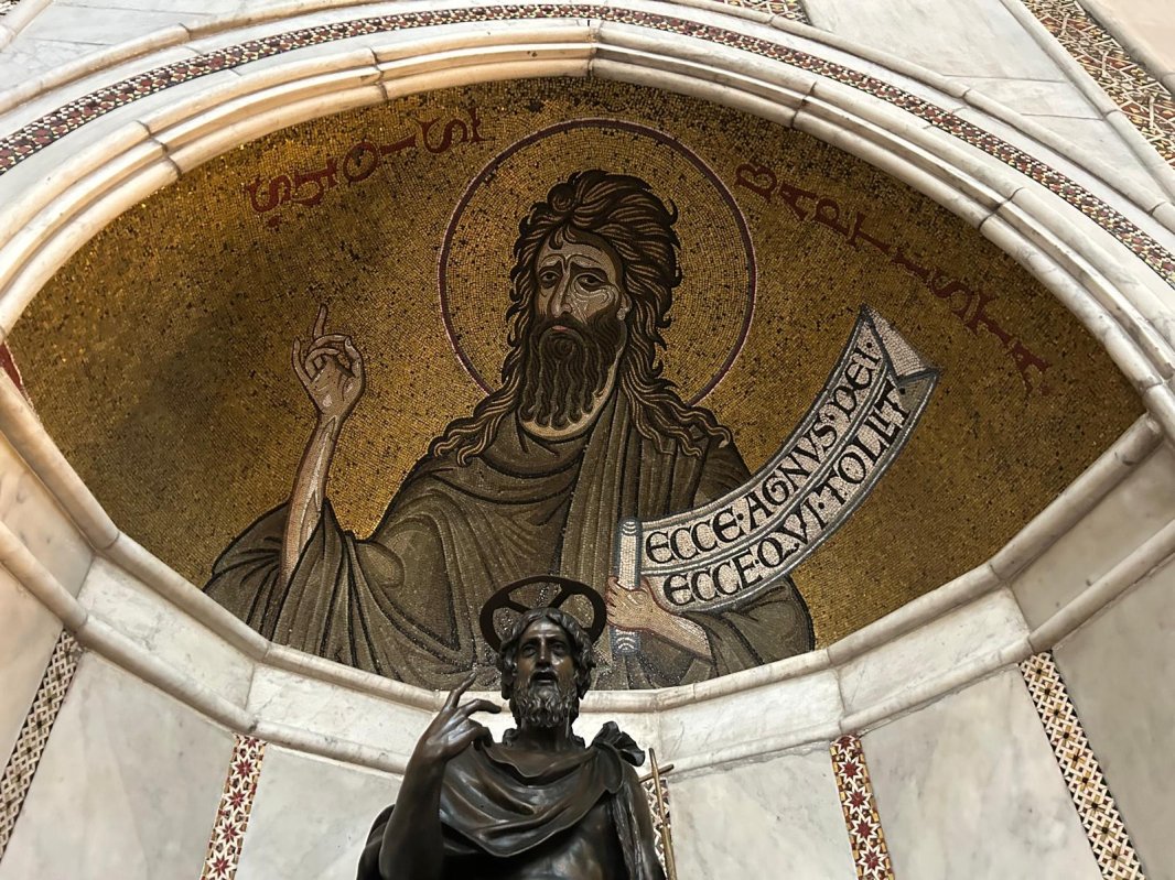 Sfârșitul Sfântului Ioan Botezătorul 340185