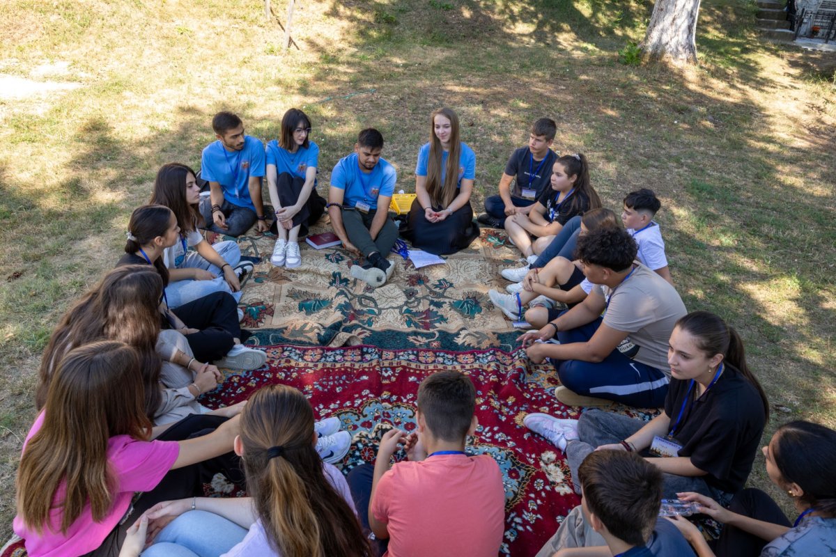 Activități pentru copiii și tinerii din parohia buzoiană Alexandru Odobescu 340306