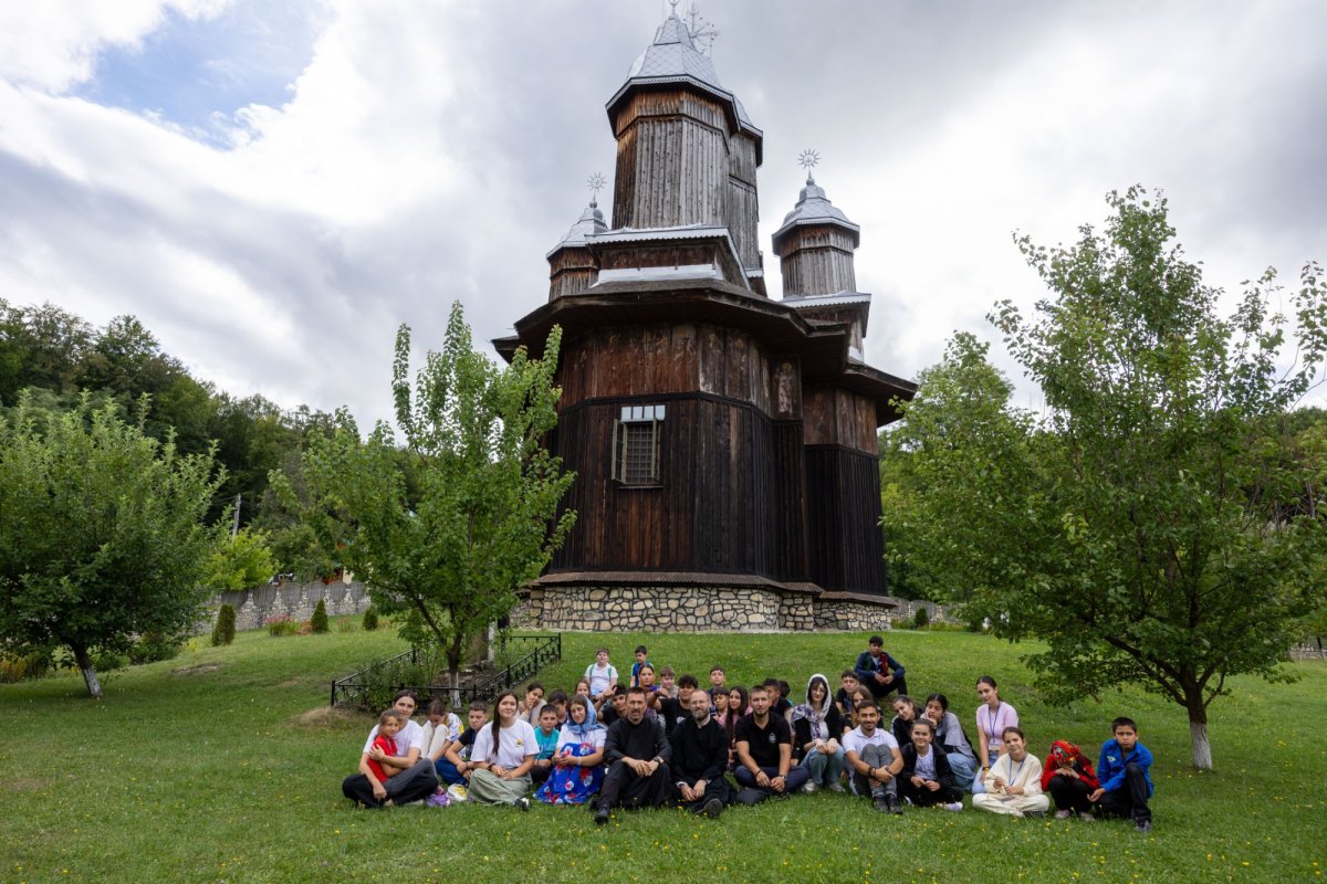 Activități pentru copiii și tinerii din parohia buzoiană Alexandru Odobescu 340310