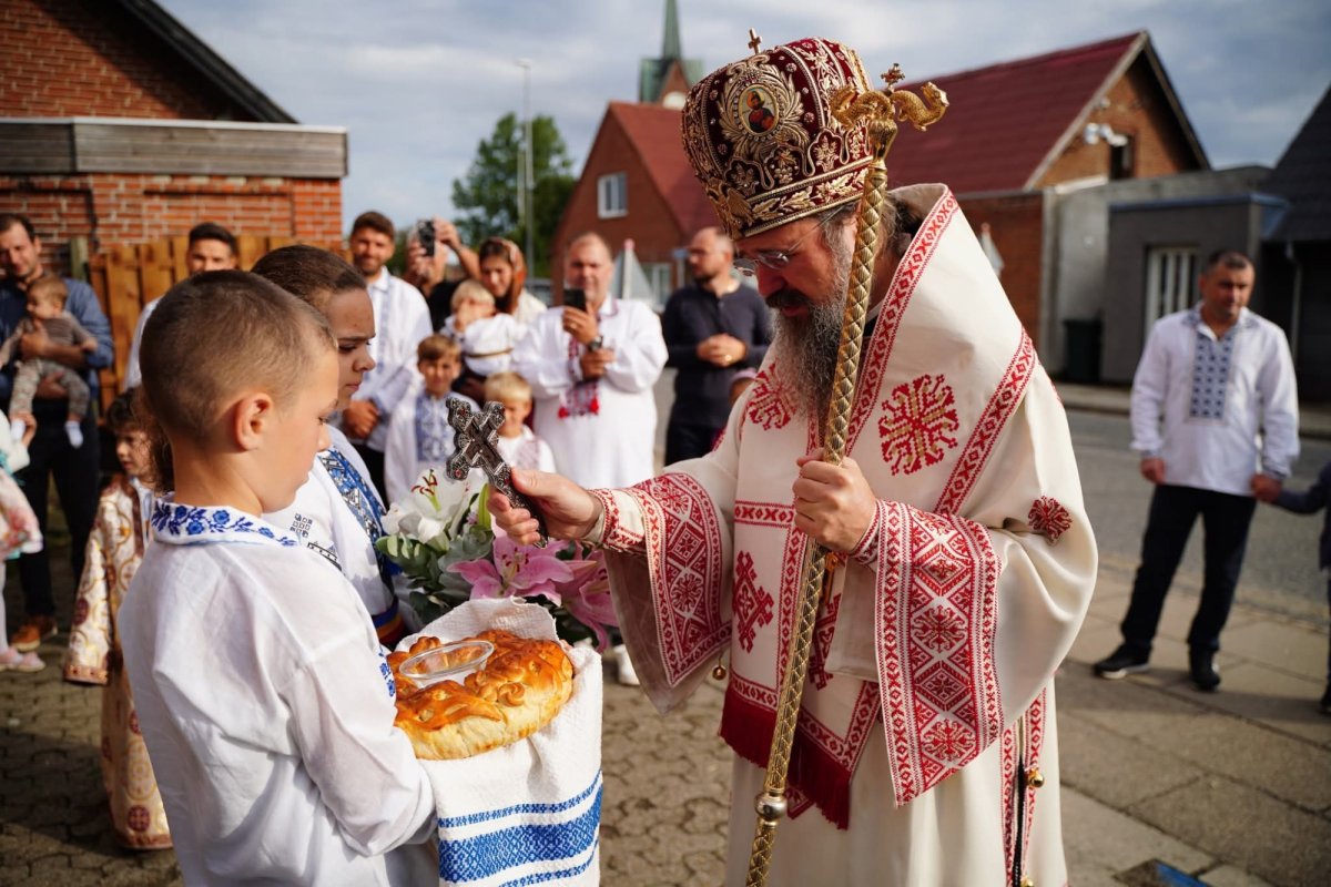 Biserica românească din Herning, Danemarca, a fost sfințită 340427