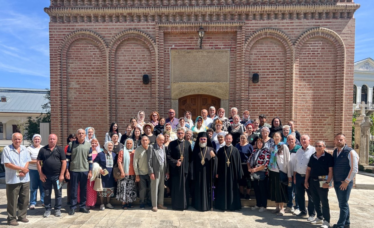 Credincioși din Constanța în pelerinaj la Buzău 340410