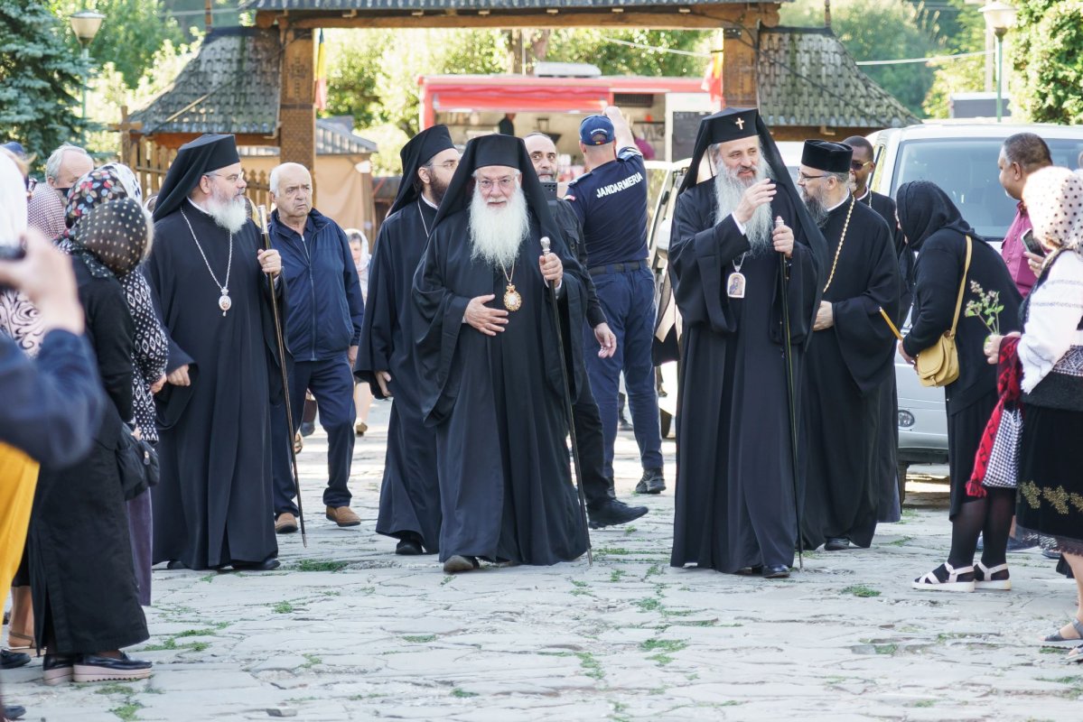 Mănăstirea Secu și-a sărbătorit hramul istoric 340450