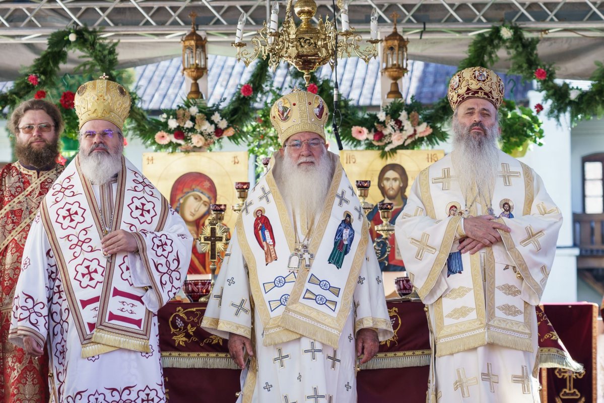 Mănăstirea Secu și-a sărbătorit hramul istoric 340456