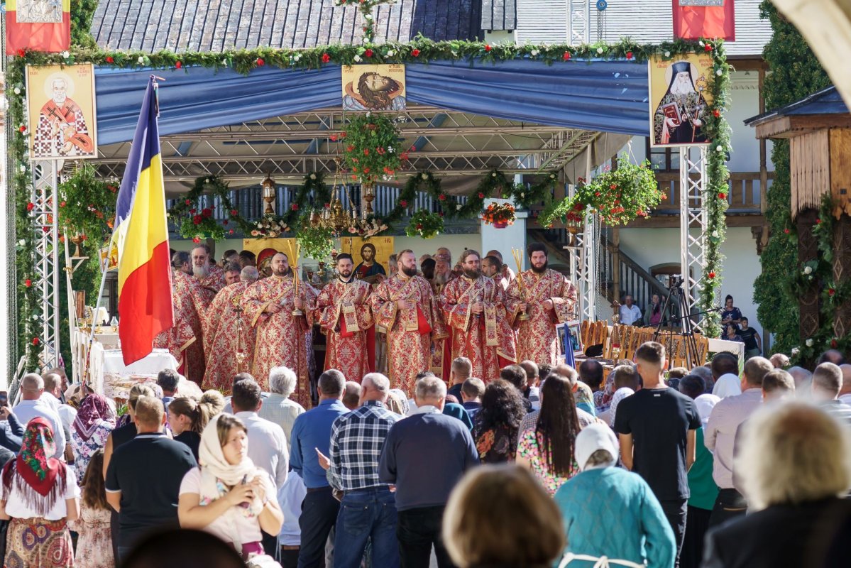 Mănăstirea Secu și-a sărbătorit hramul istoric 340457