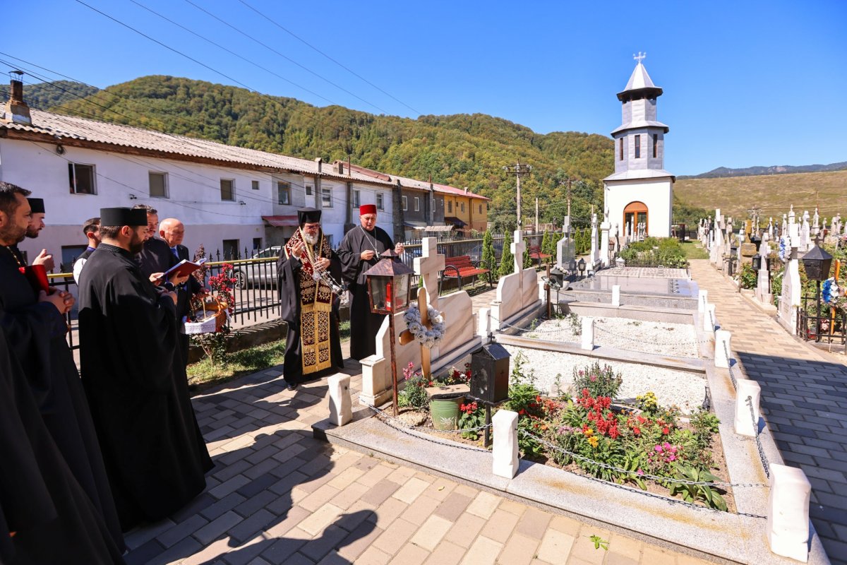 Cinstire adusă Botezătorului Domnului în parohia buzoiană Siriu 340591