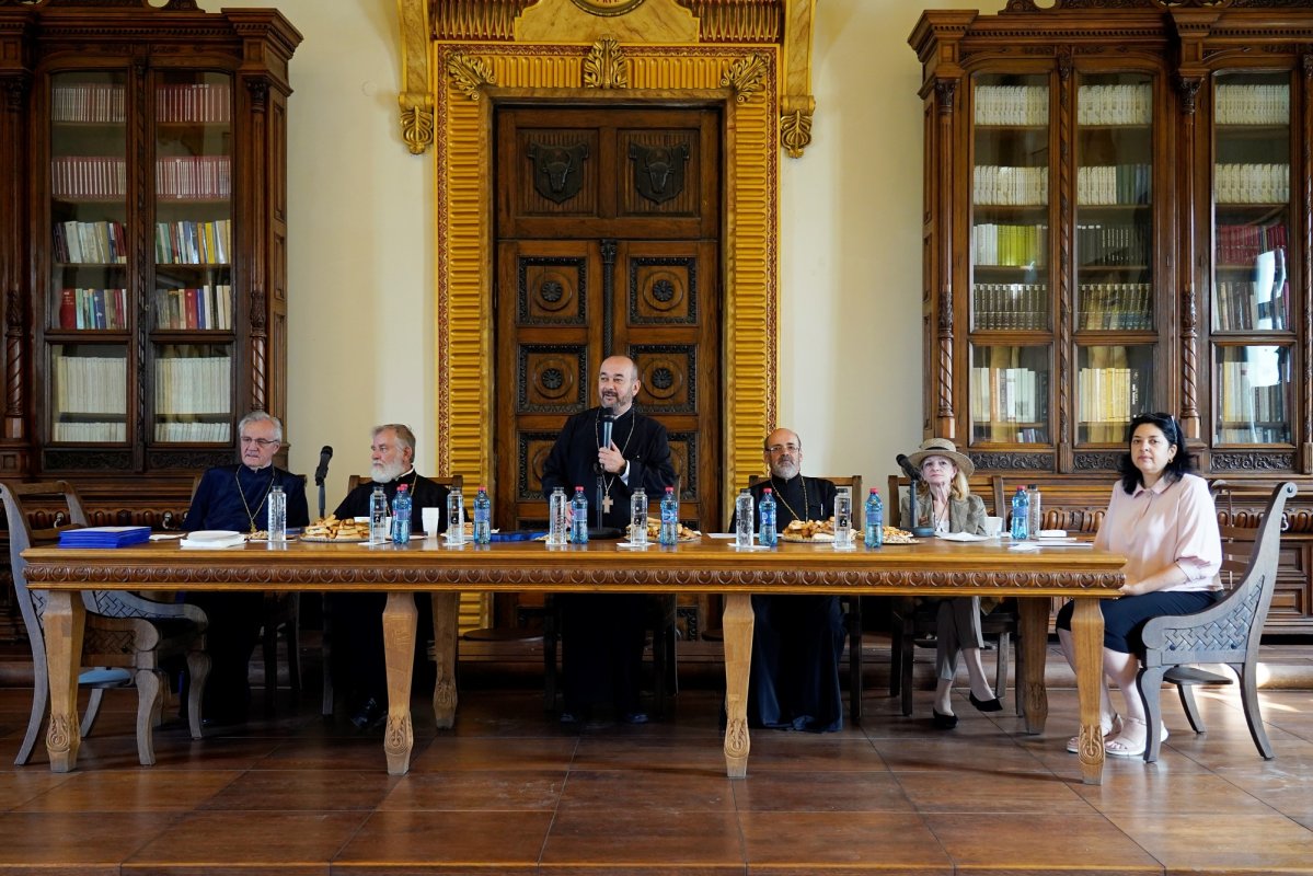 Promoția 2000 a Facultății de Teologie din Iași s-a reîntâlnit după 25 de ani 340599