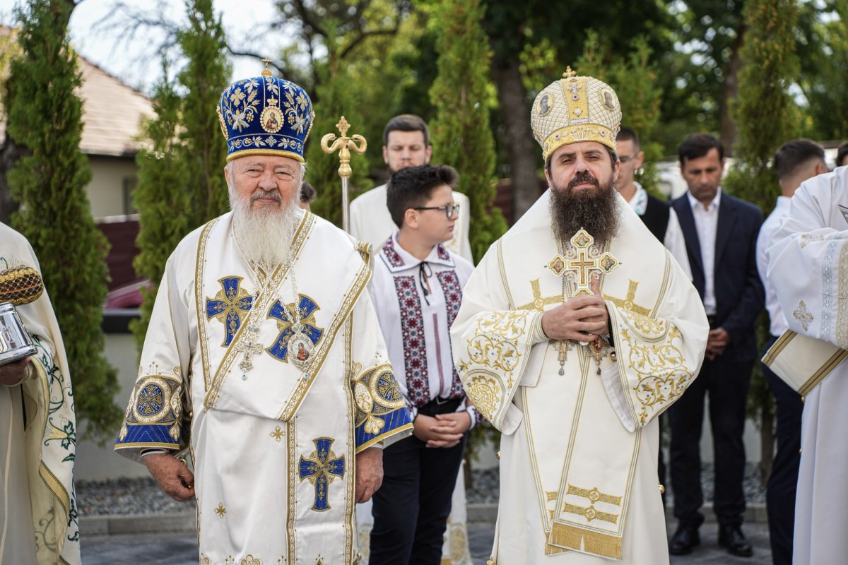 Biserica „Soborul Maicii Domnului” din cartierul clujean Făget a fost sfințită  340679