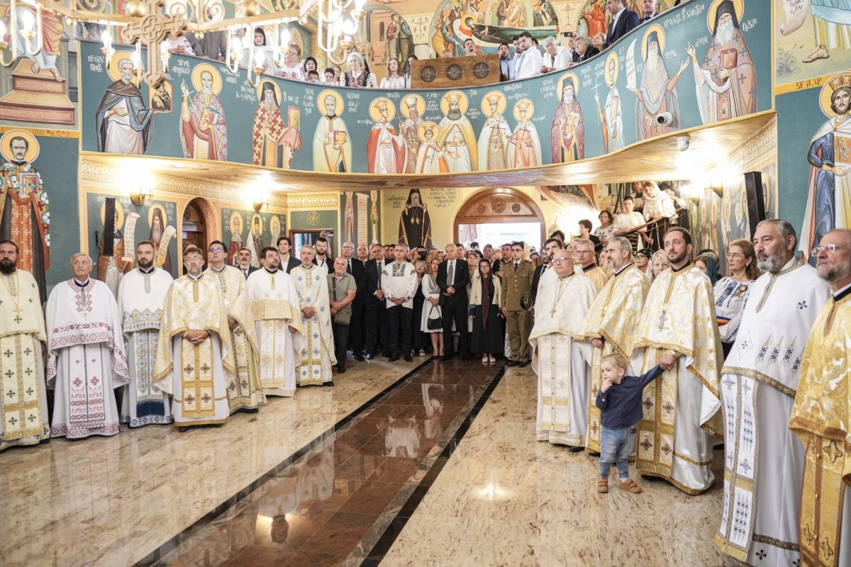 Biserica „Soborul Maicii Domnului” din cartierul clujean Făget a fost sfințită  340682
