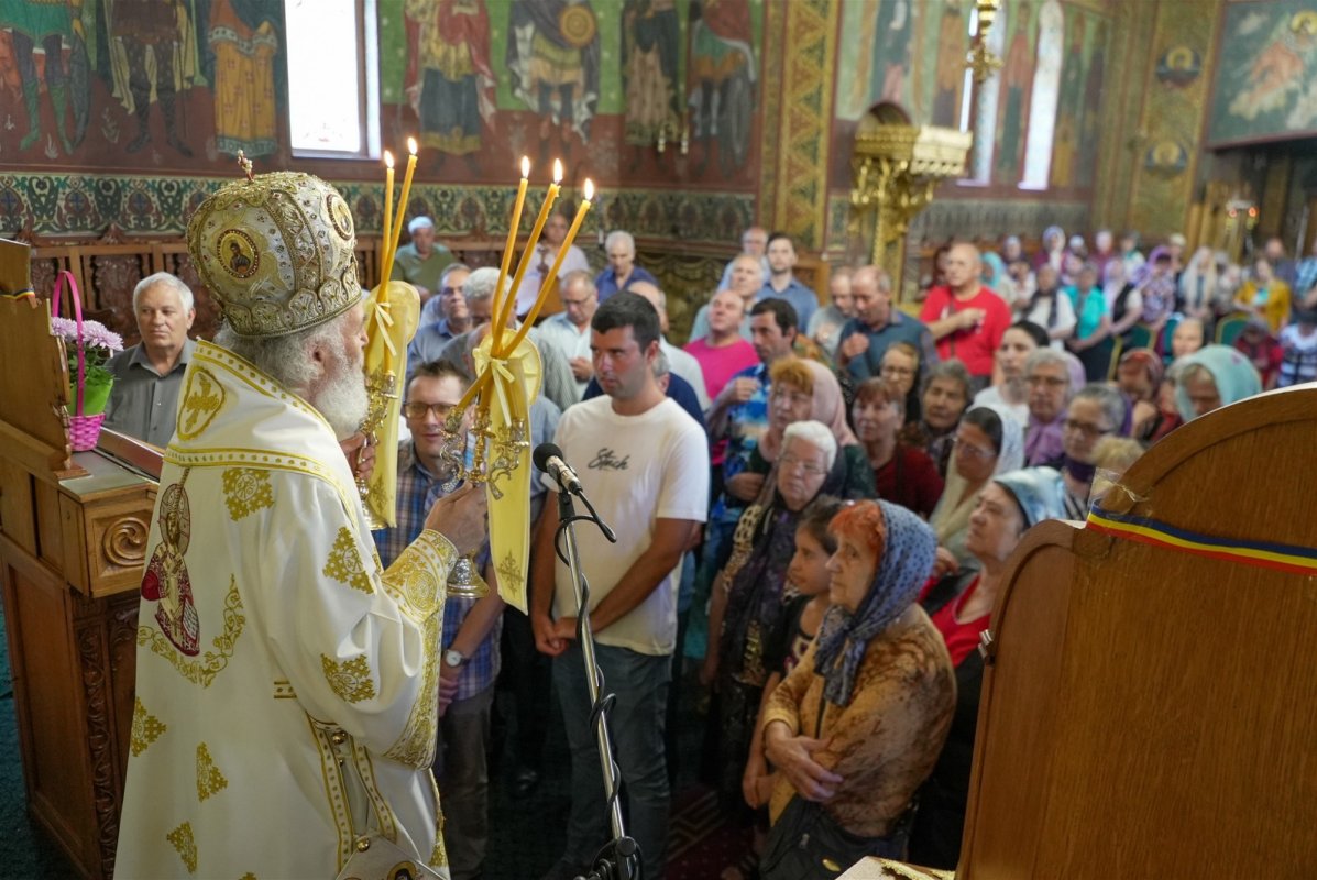 Popasuri duhovnicești în Eparhia Dunării de Jos 340702