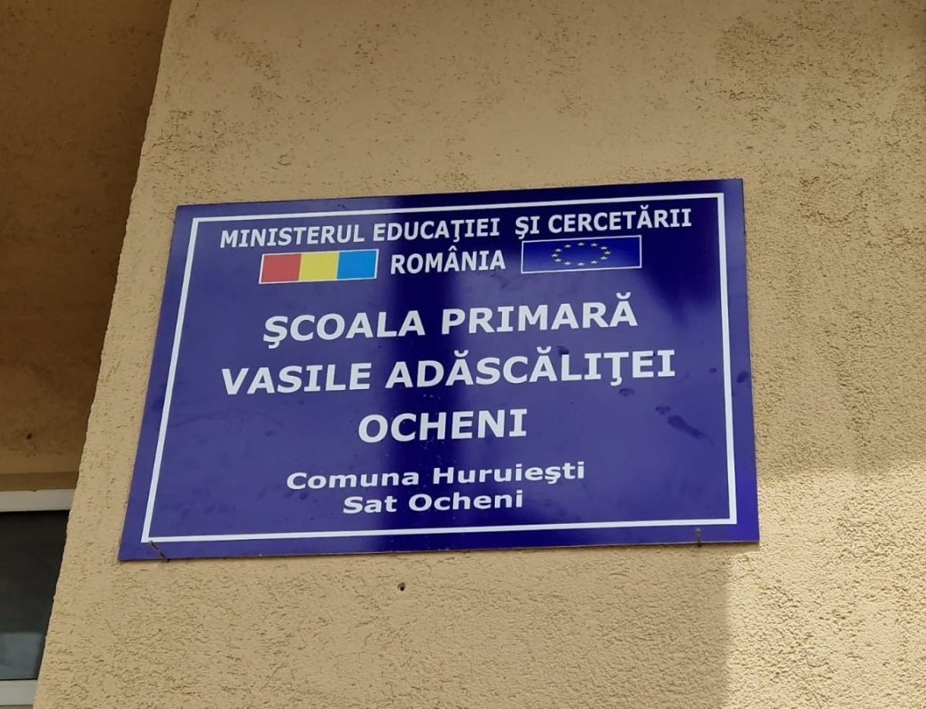 Școala din Ocheni a primit numele folcloristului Vasile Adăscăliței 338519
