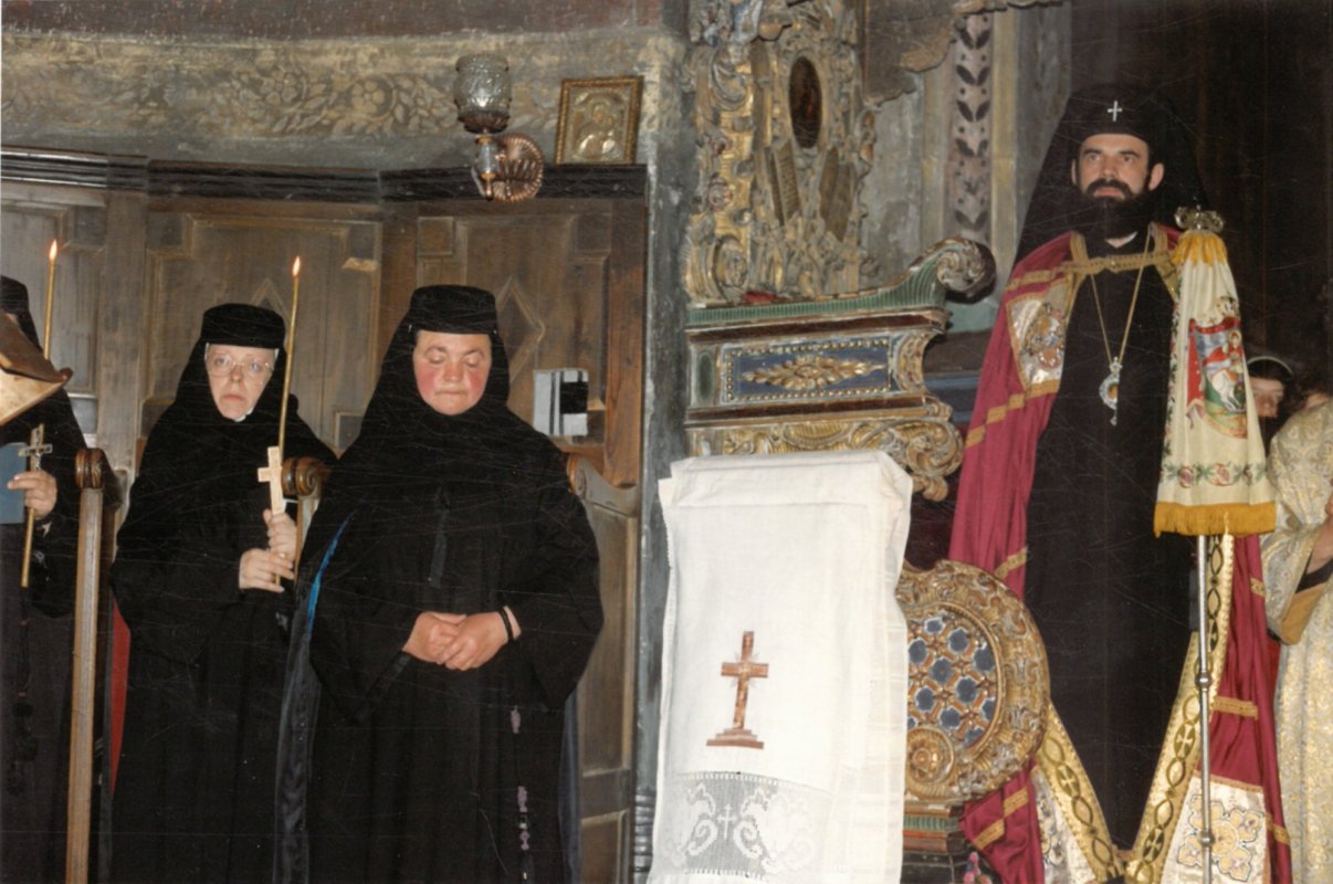 Între Paris și Putna: povestea convertirii la Ortodoxie a maicii Febe 340910