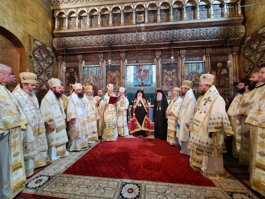 Hirotonie de Episcop în Arhiepiscopia Vadului, Feleacului și Clujului 341047
