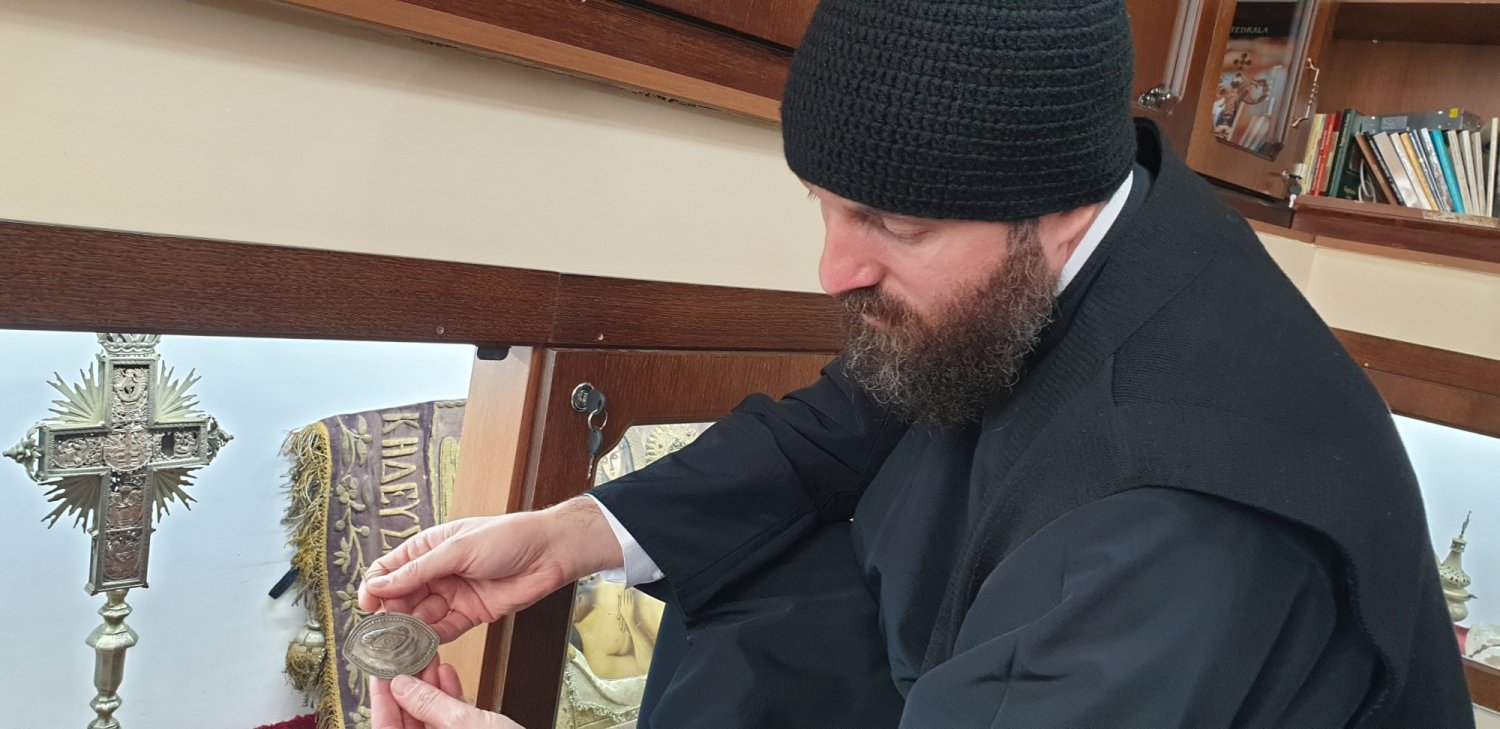 Minunile tăinuite ale Maicii Domnului de la Giurgeni 340381