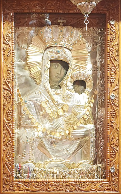 Minunile tăinuite ale Maicii Domnului de la Giurgeni 340387