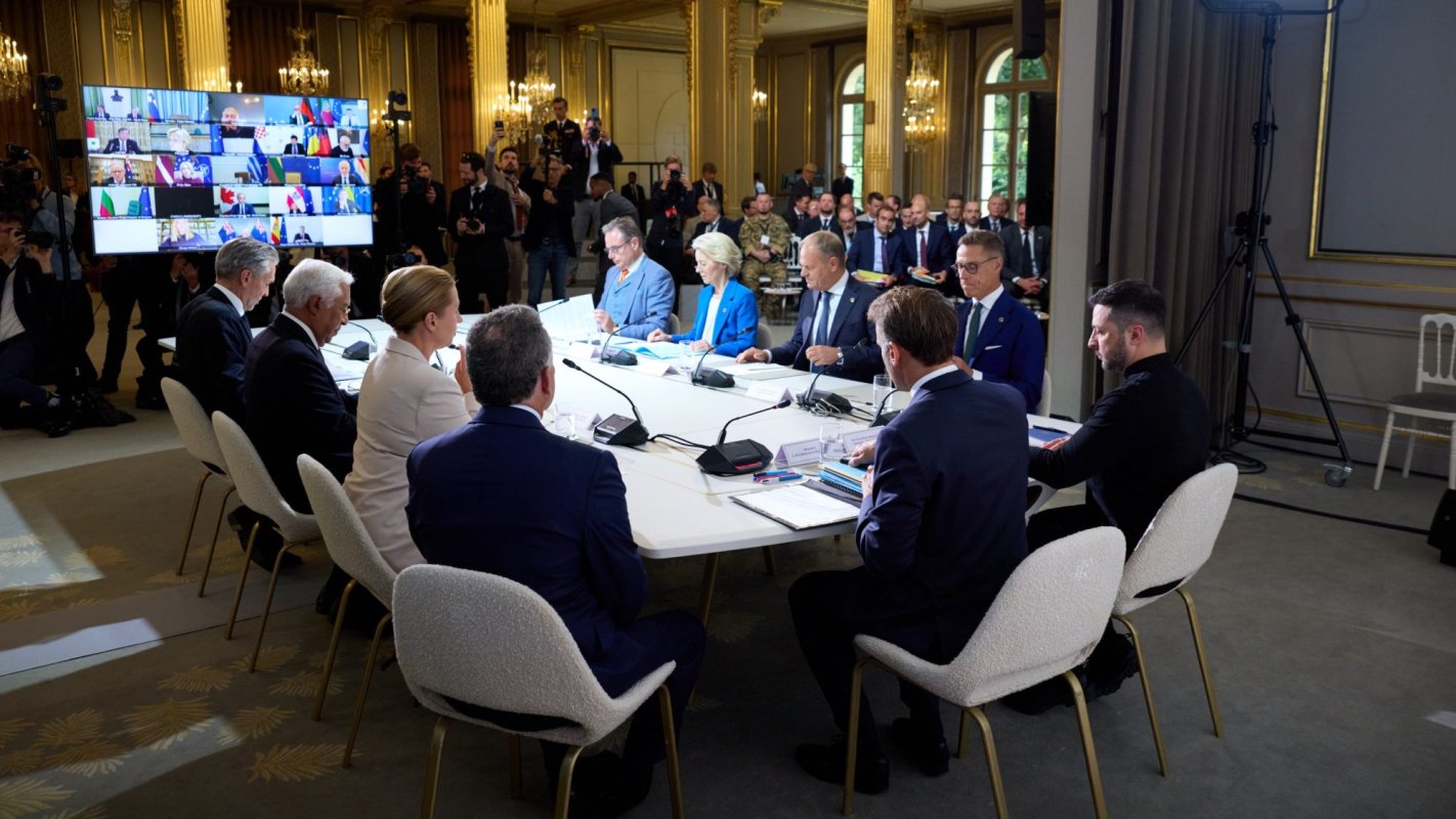 România nu va participa cu trupe la garanțiile pentru Ucraina 341089