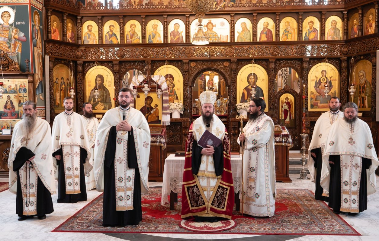 Simpozion Național de Studii Canonice la Mănăstirea Sihăstria Putnei 341482