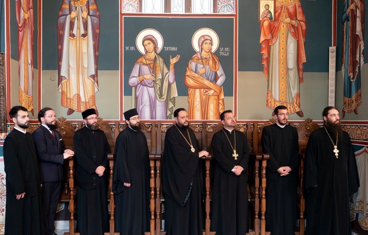 Simpozion Național de Studii Canonice la Mănăstirea Sihăstria Putnei 341483