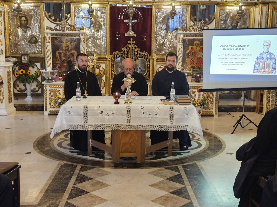 Conferință clericală la Parohia „Sfântul Vasile”-Victoria din Capitală 341569