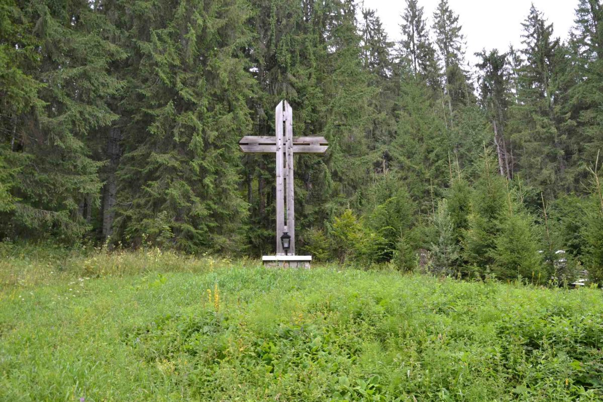 Crucea Talienilor, o punte între munte şi cer 340993