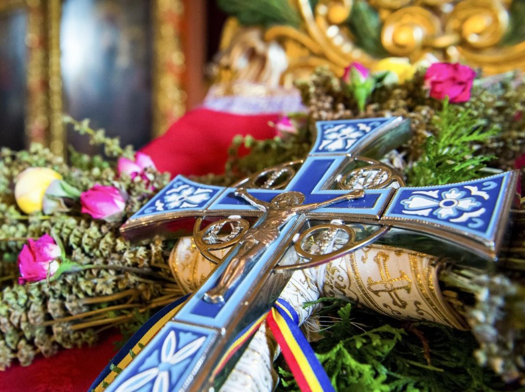 Sfânta Cruce, poarta Împărăției cerești 340994