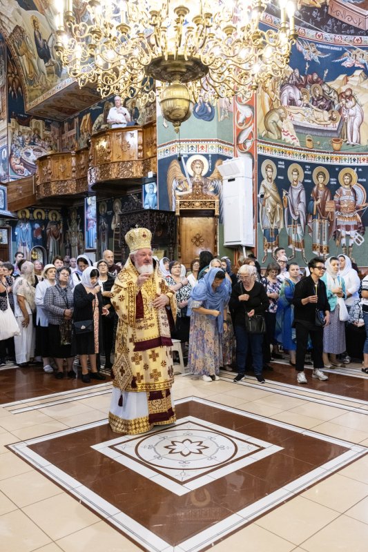 Un nou slujitor pentru comunitatea românească din Ljubljana 341626